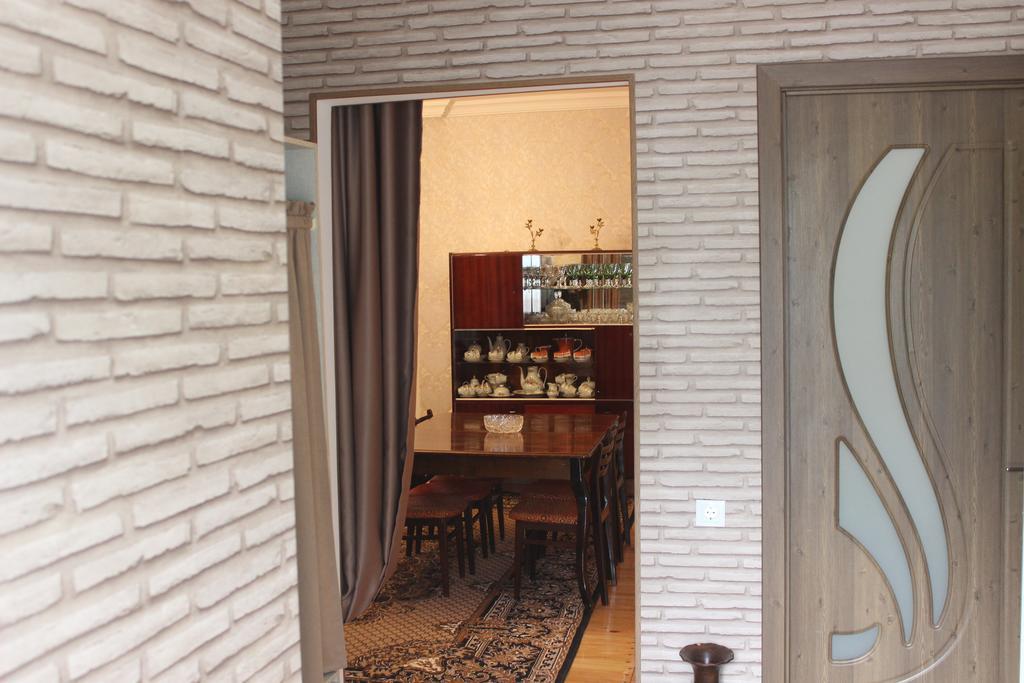 Inga Guest House Stepantsminda Exterior photo